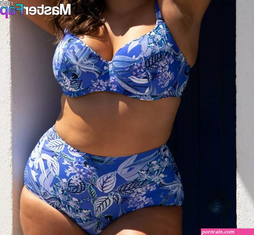Yasmine Minovski Nude OnlyFans Leak Picture MzZDUtm0I8