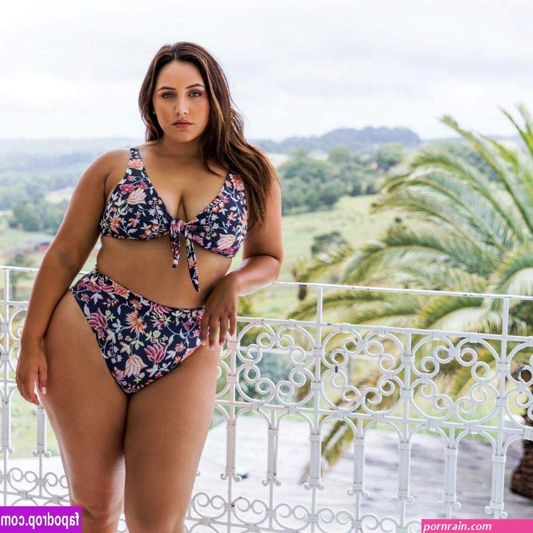 Yasmine MInovski yasmineminovski leaked nude photo from OnlyFans and Patreon 0105