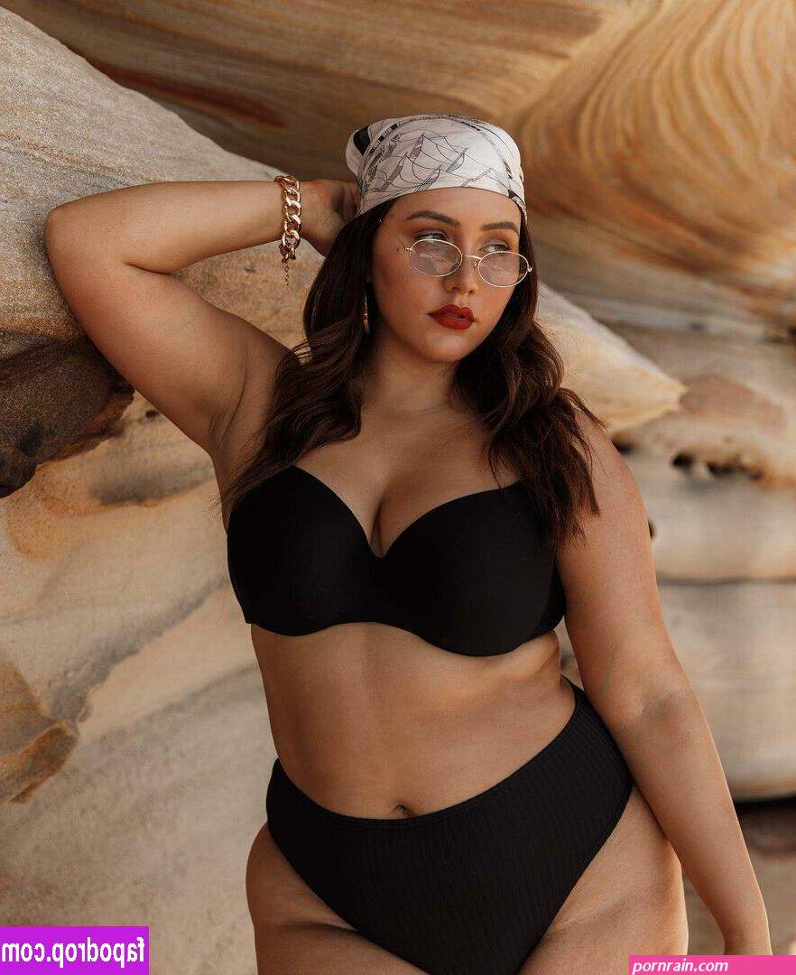 Yasmine MInovski yasmineminovski leaked nude photo from OnlyFans and Patreon 0082