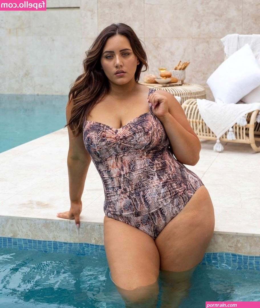Yasmine MInovski yasmineminovski Nude Leaked