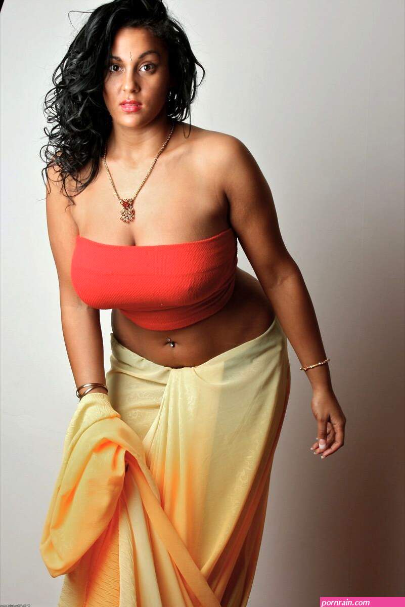 Busty indian aunty s nude gallery Sexy new images free.