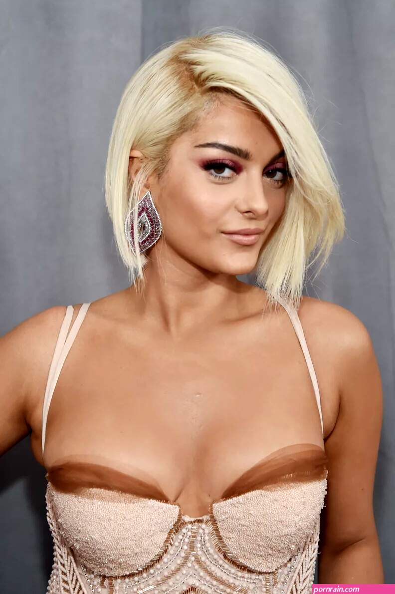 Sexy Bebe Rexha Pictures POPSUGAR Celebrity