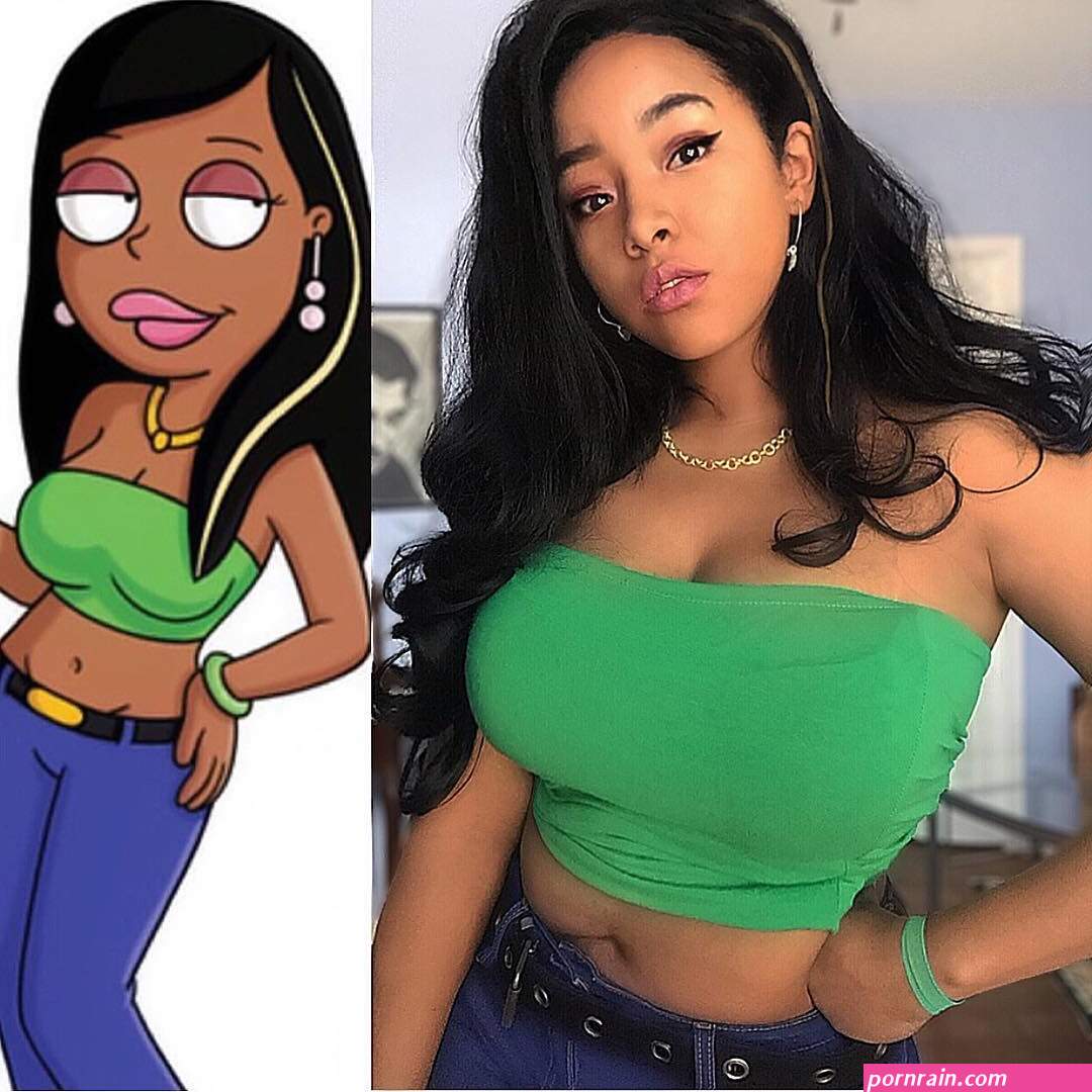 This Talented Cosplayer Can Turn Herself Into Your Favorite Character