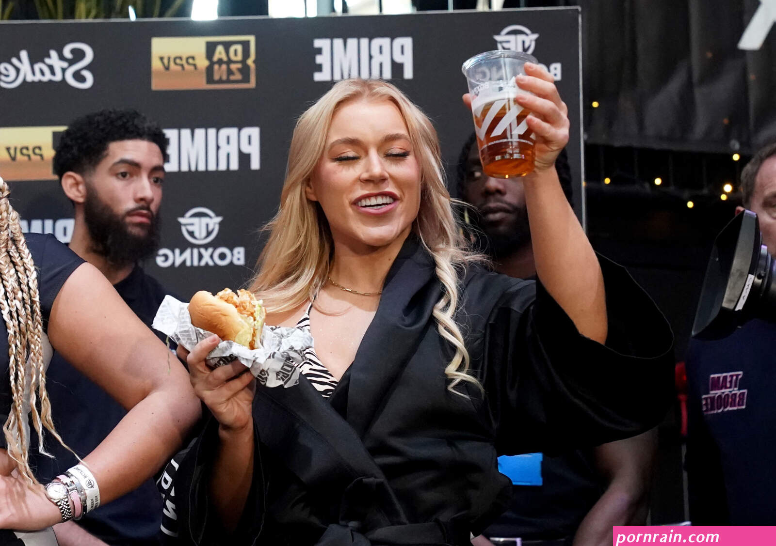 OnlyFans star turned boxer Elle Brooke wears zebra-print bikini for weigh-in