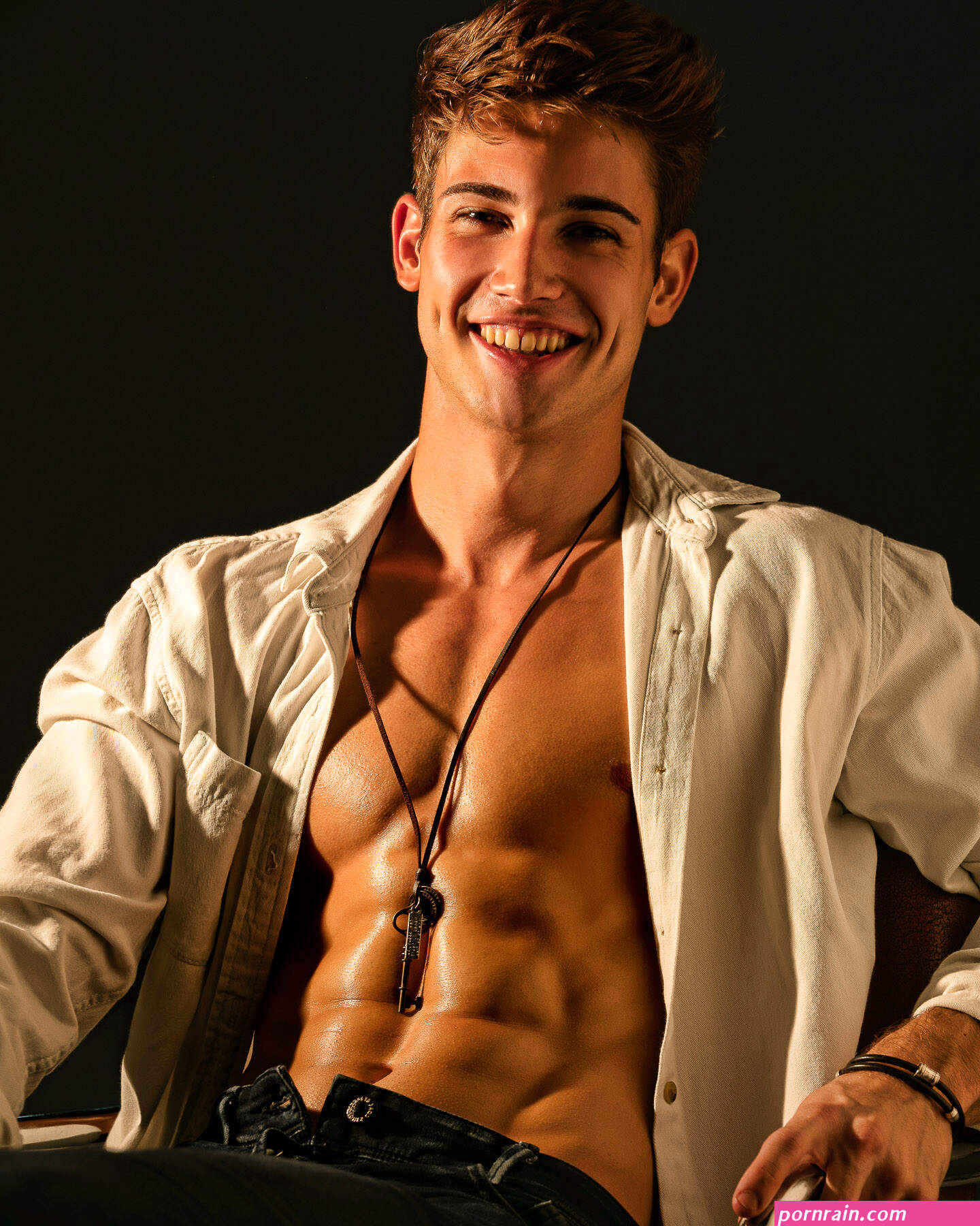 Adon Exclusive: Model Edu By Joan crisol