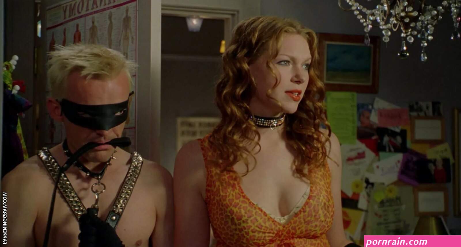 Laura prepon breasts