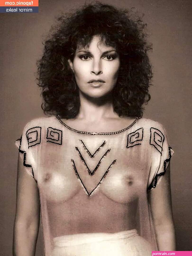 Welch raquel nude