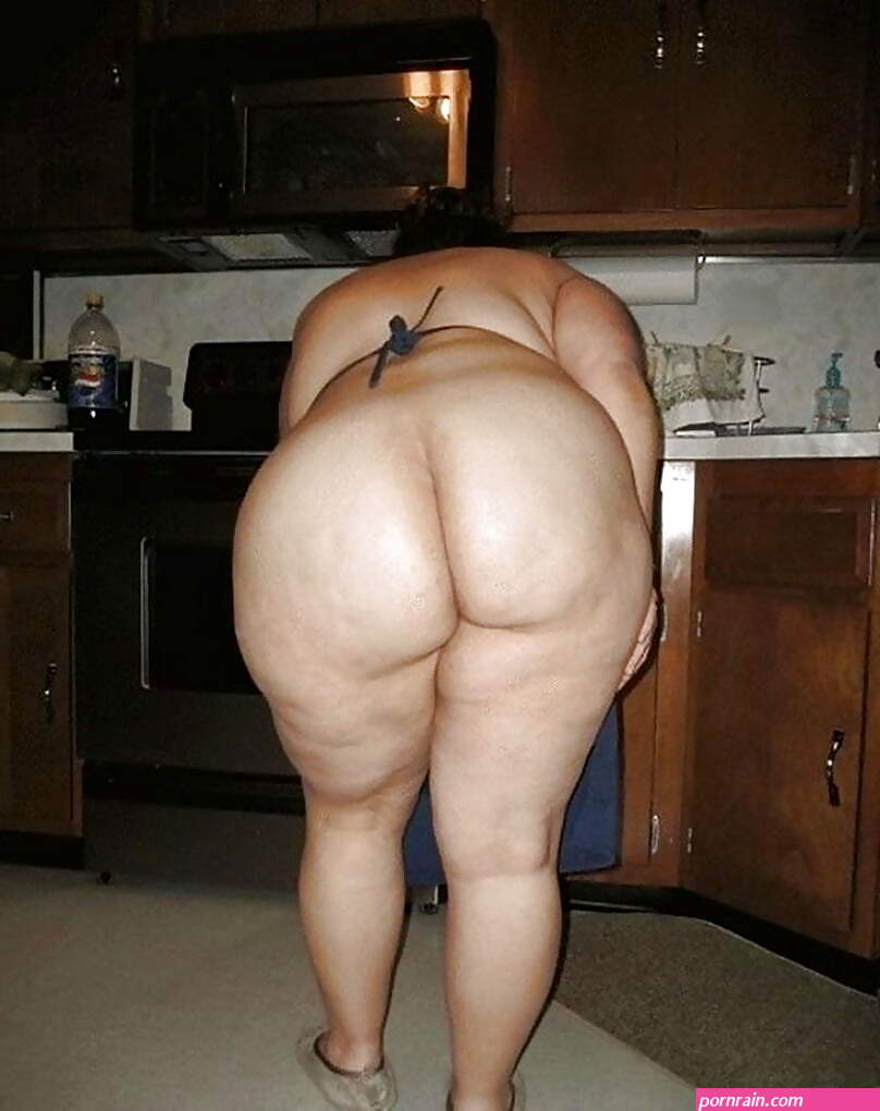 BBW CHUBBIES 40