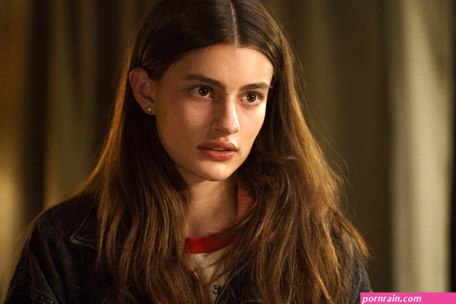 Episode Stills
