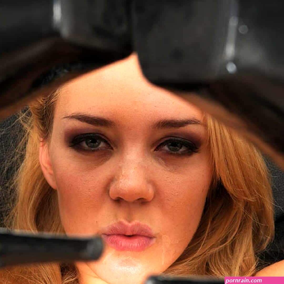 Superheie Blondine fickt Schwarzen