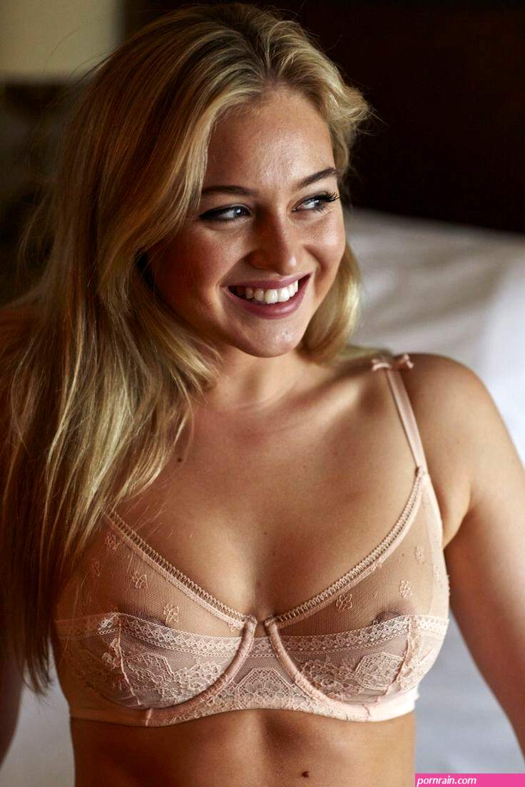 Iskra Lawrence Complete Photo Collection Nude And Sexy Free Download Nude Photo