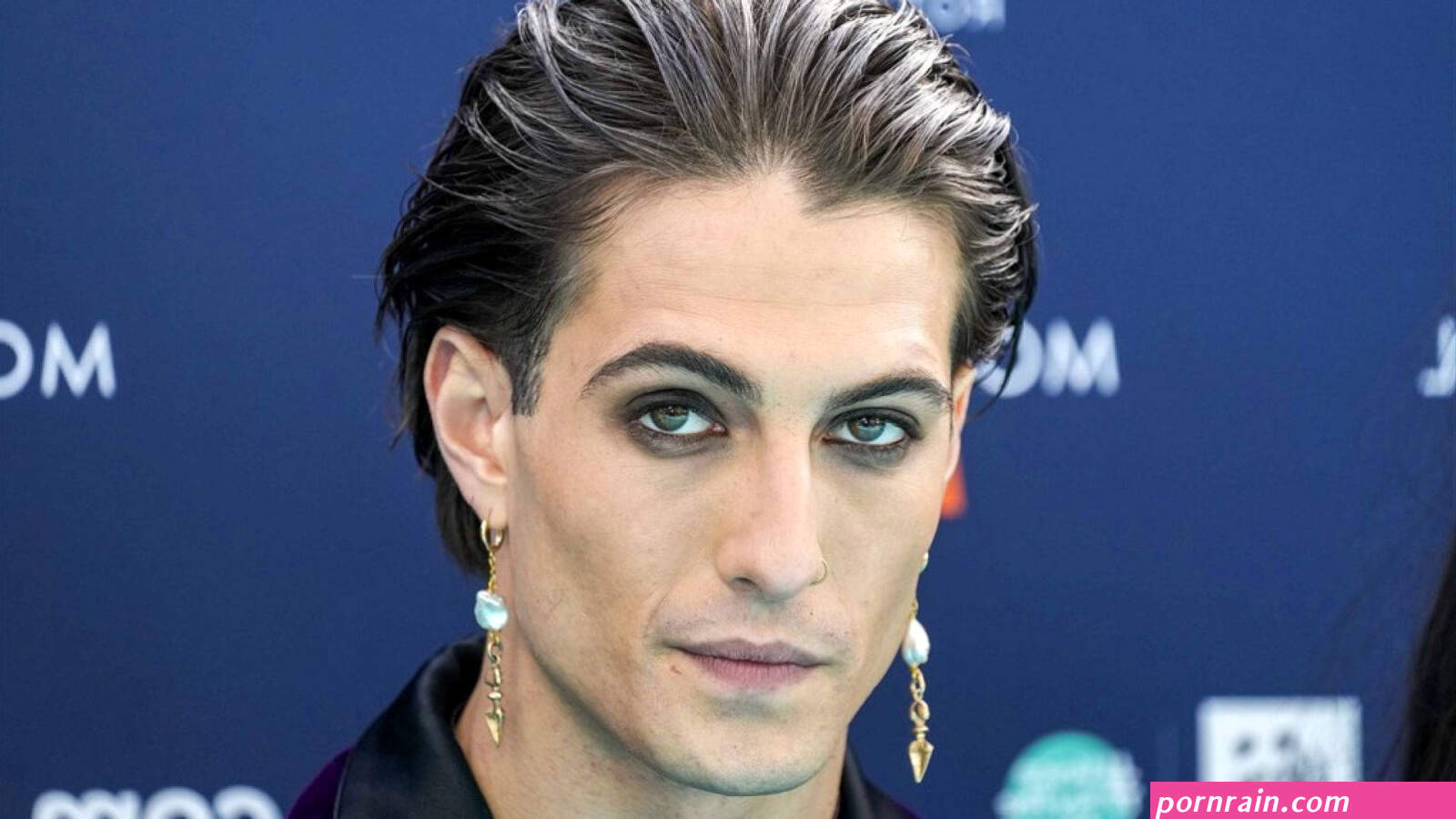 Download Damiano David On Brush-Up Hairdo Wallpaper