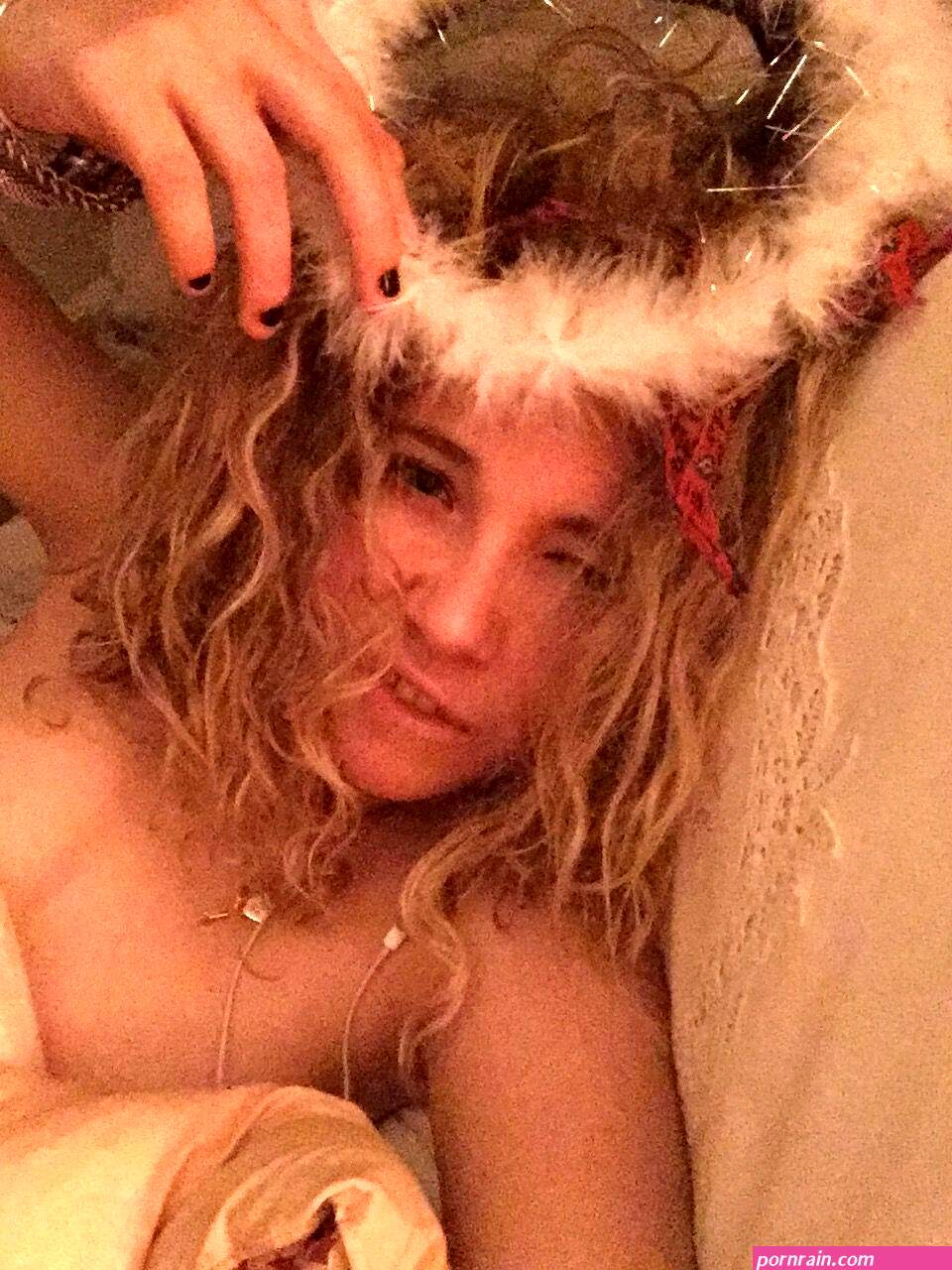 Juno Temple Nude Leaked Sexy Collection