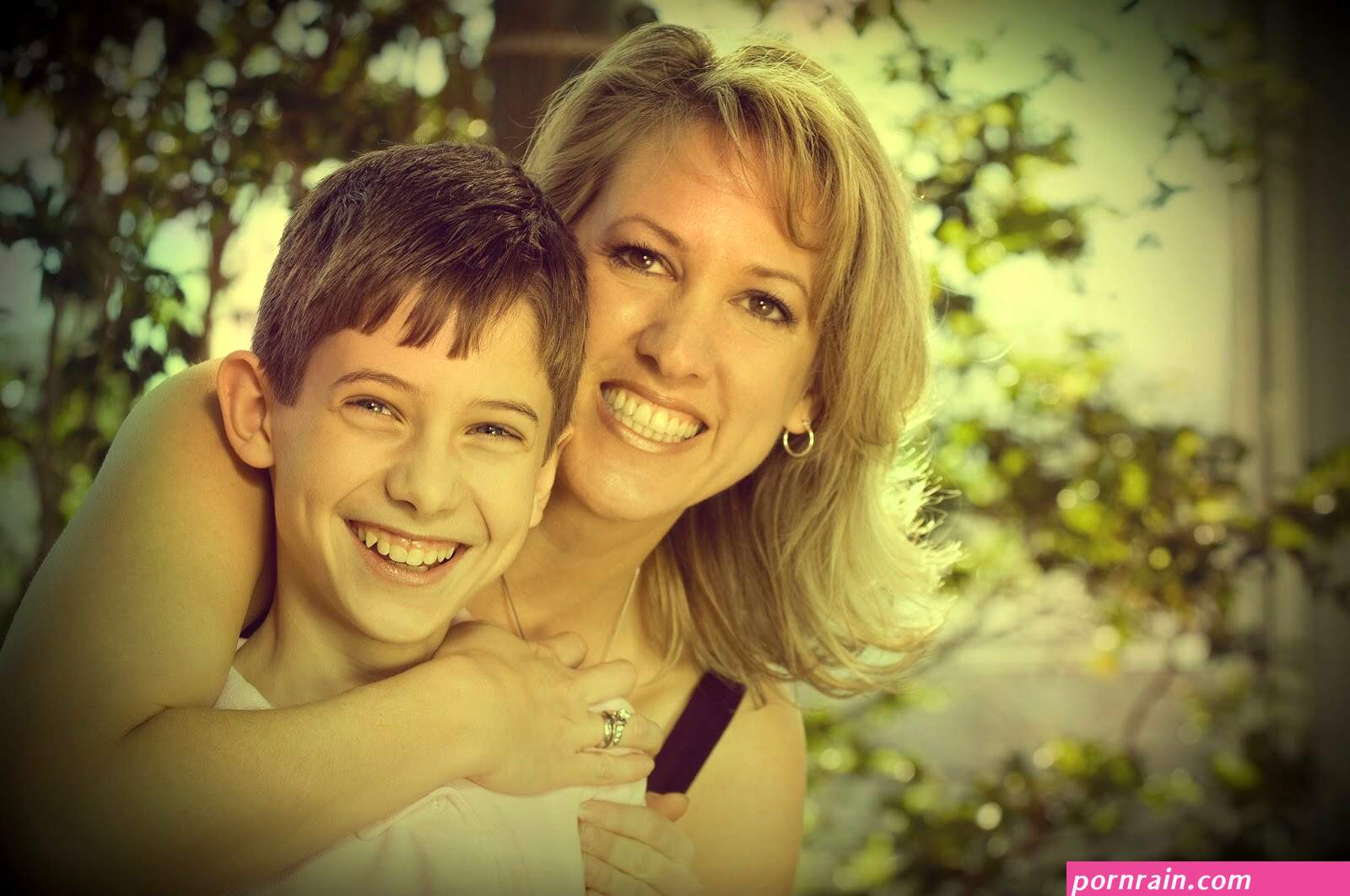 Mom real webcam son
