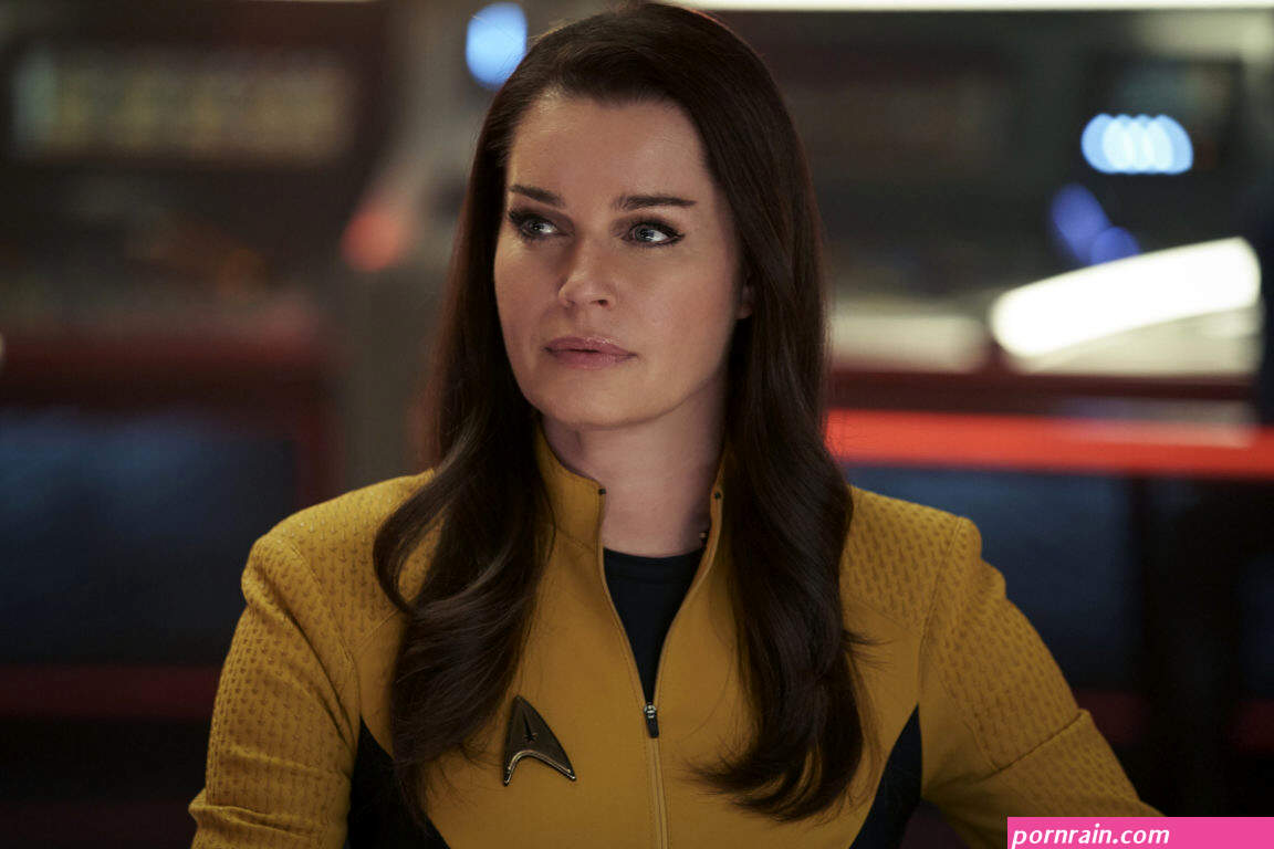 STAR TREK: STRANGE NEW WORLDS Trailer Introduces Captain Pikes Bridge Crew