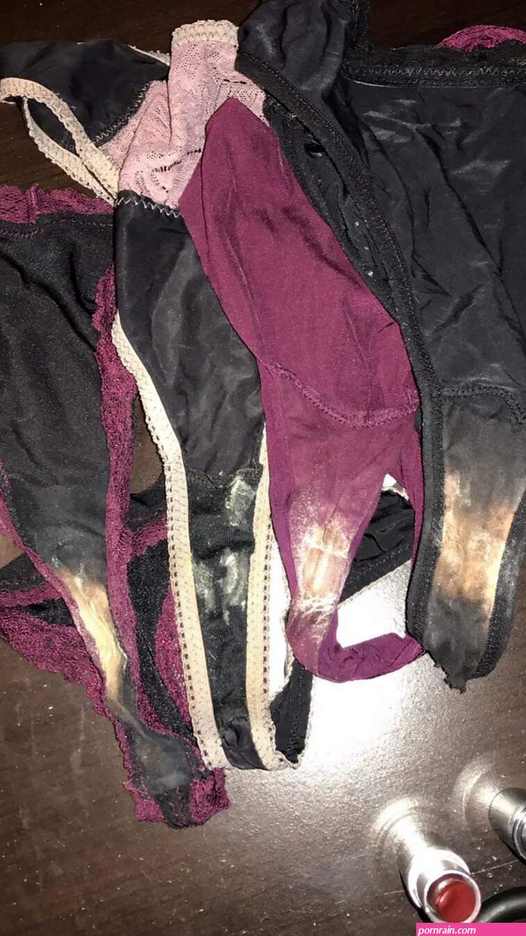 Love raiding my sisters cummy panties. Always leaves them crusty