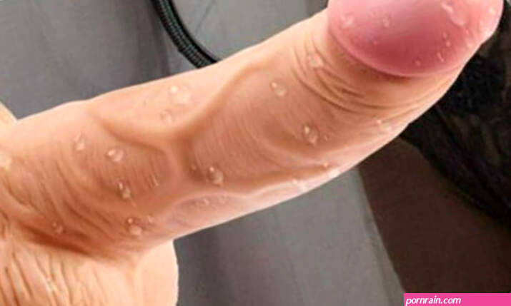 Squirting Dildo