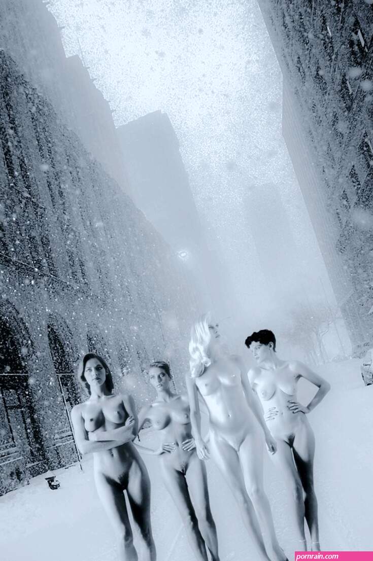 Naked in the Manhattan Snow Storm