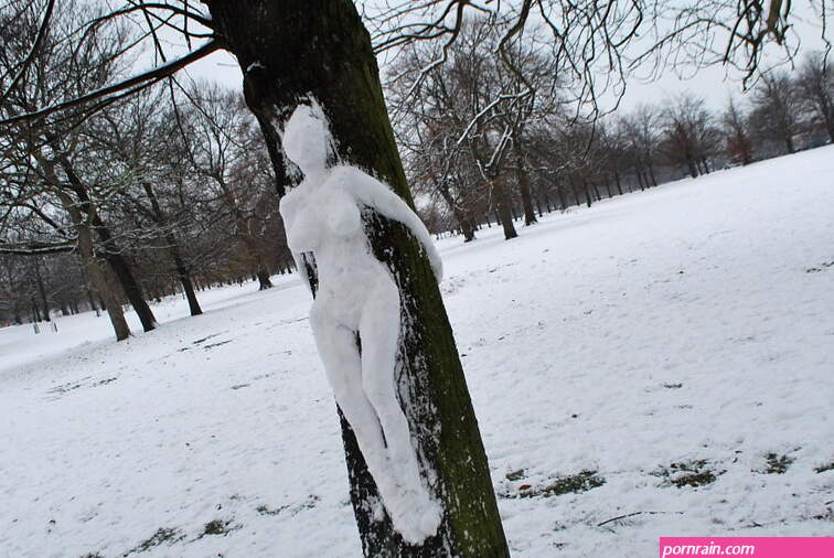 Nude snow woman