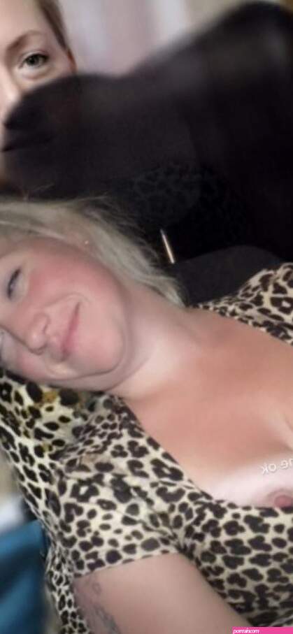Sexy nip slip on TikTok live she forgot she was live and was very drunk and horny from you may not notice this sexy nipple slip on Post