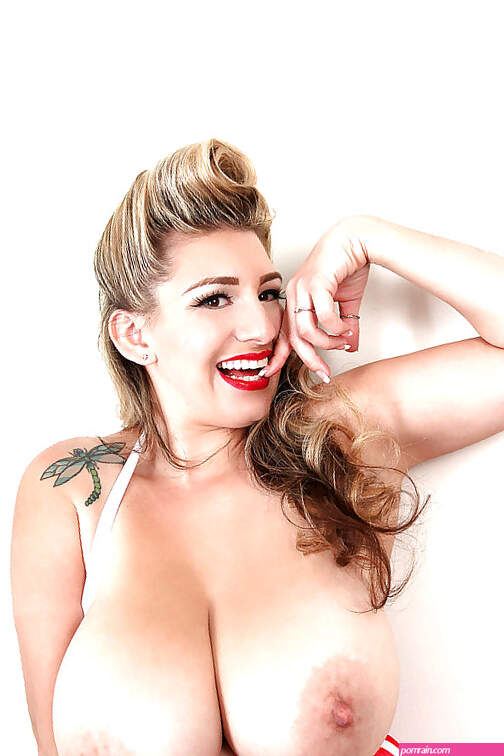 Sex HD MOBILE Pics Pinup Files September Carrino Canan Nipples America