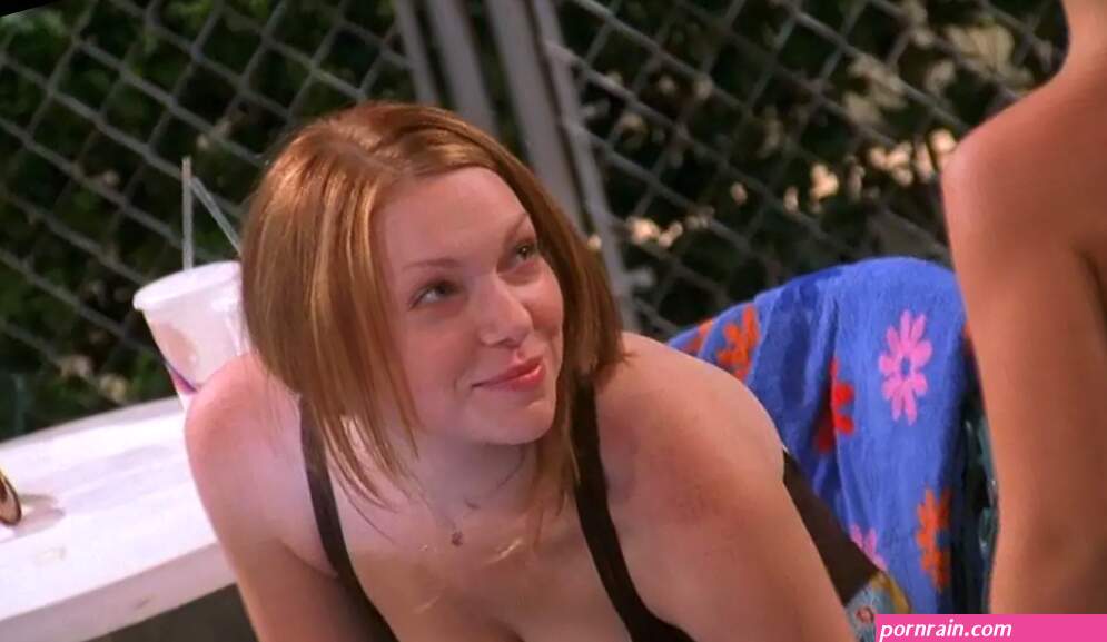 Laura prepon nipple