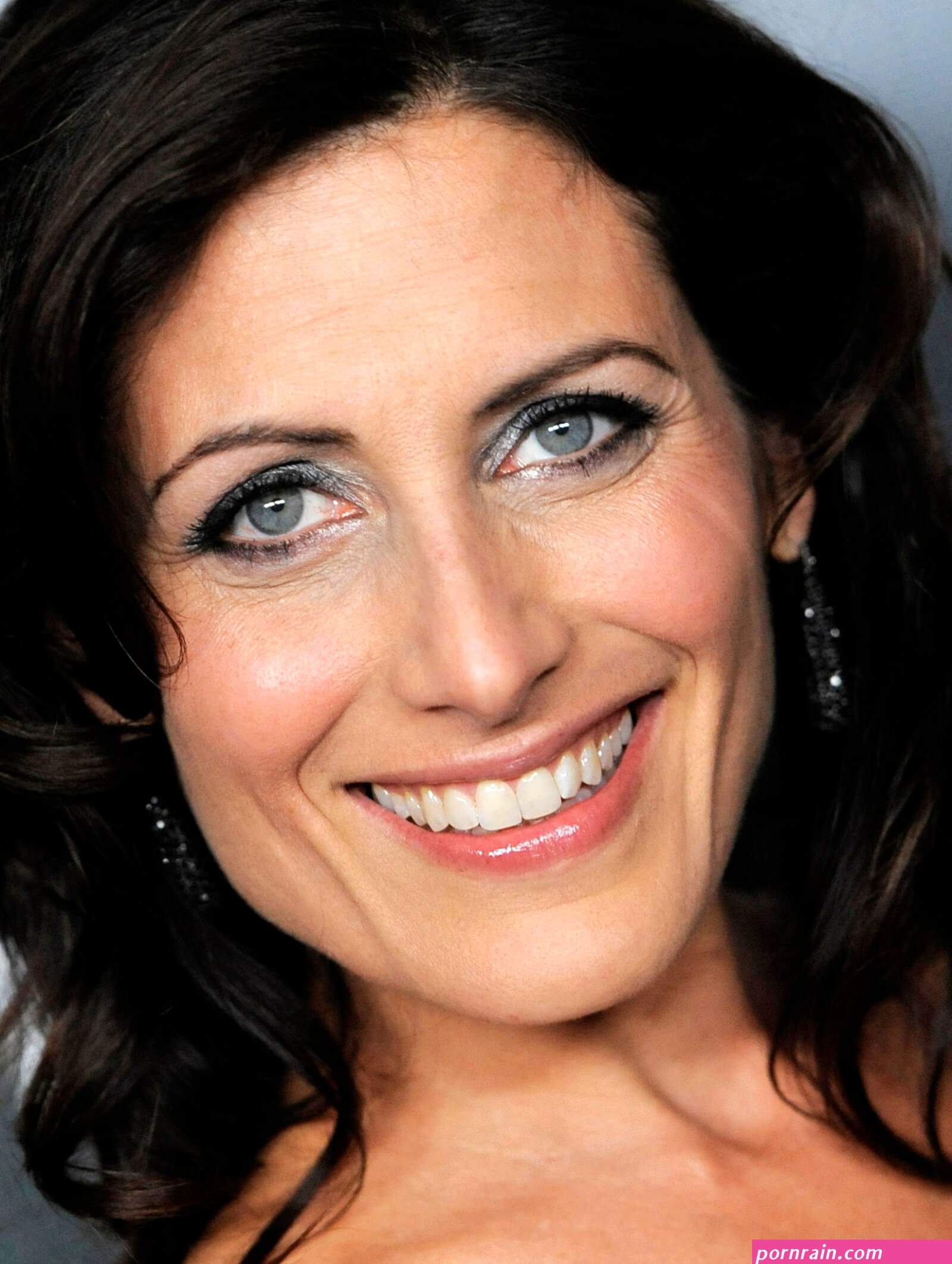 Lisa Edelstein Gown