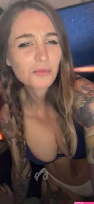 nipsliploverss video Tweet