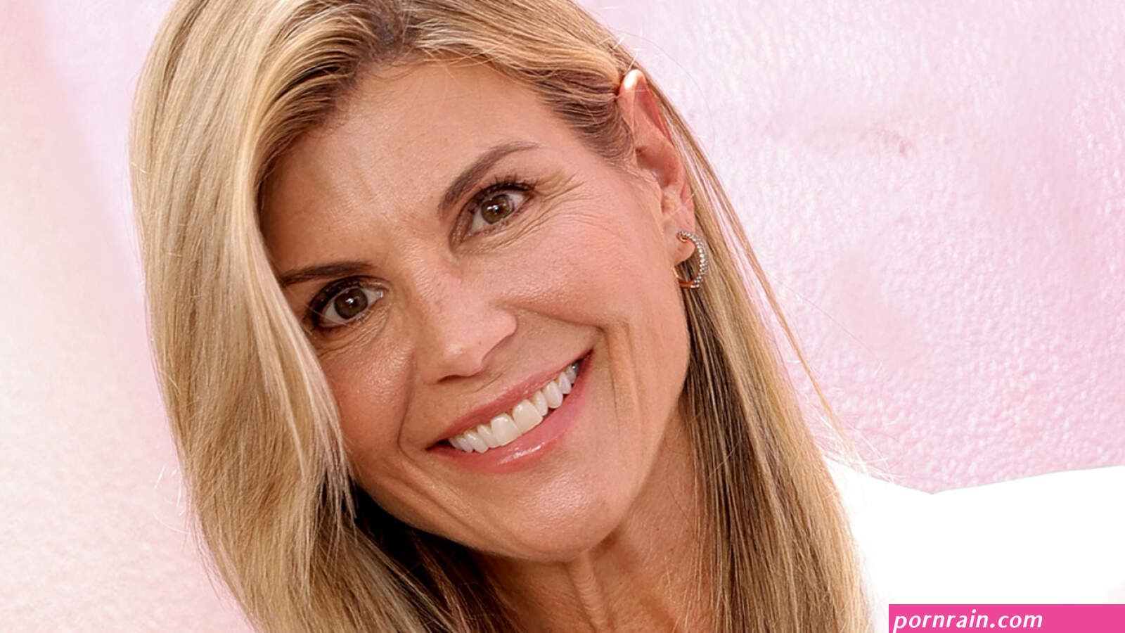 Lori Loughlin Reflects On Feeling Down Broken In First TV Appearance Since A