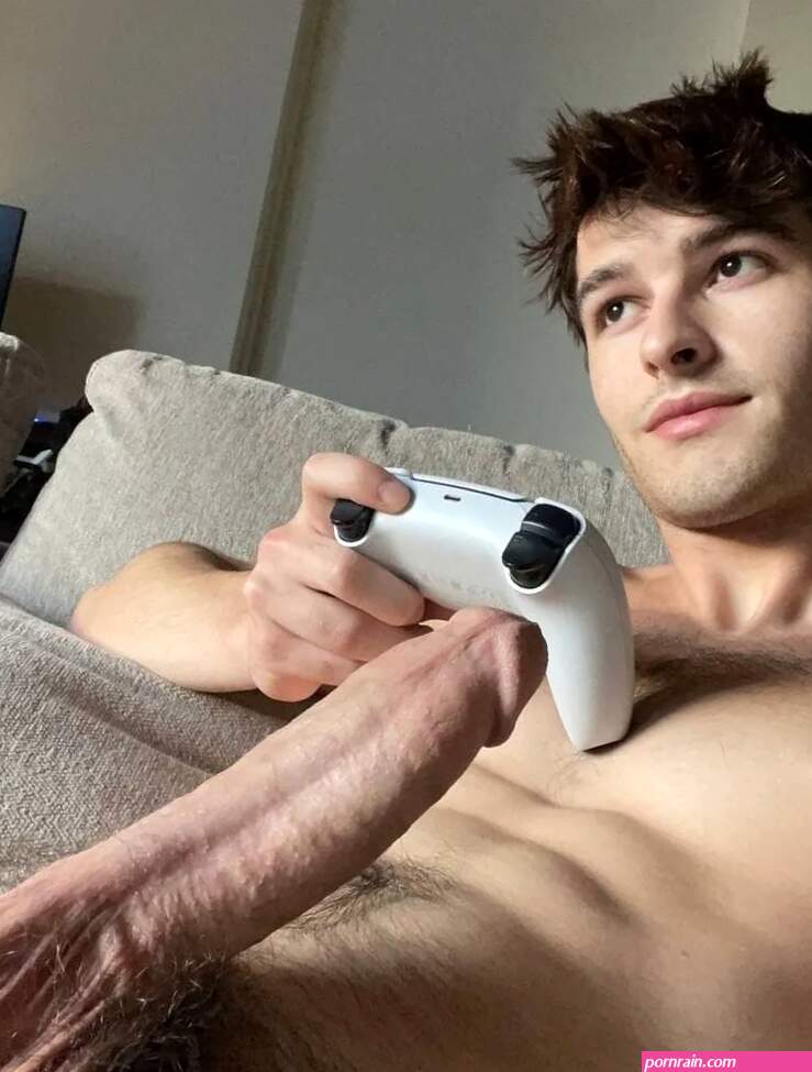 Darrell.jones nudes