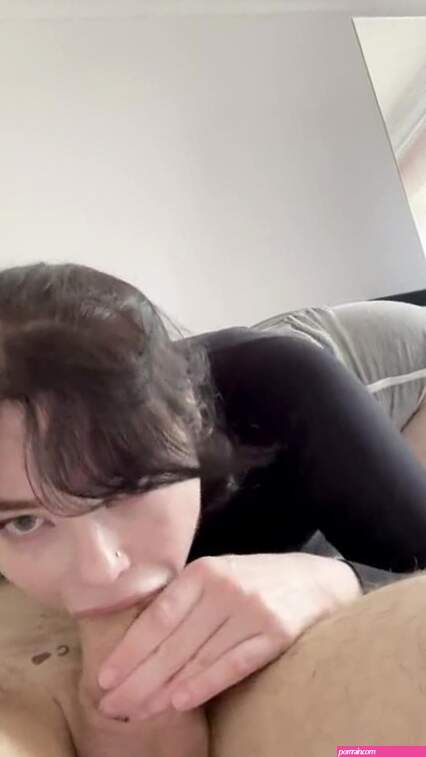 Okichloeo Deepthroat Blowjob. free cosplay and asian video leakes from Onlyfans Patreon Fansly