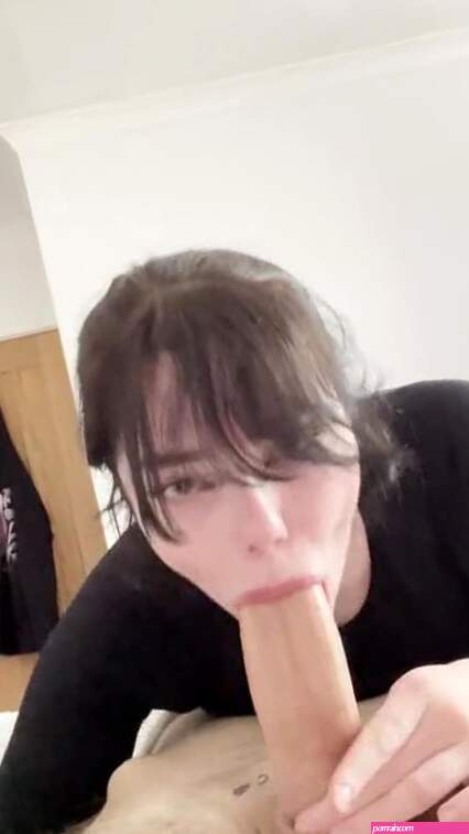 Okichloeo Deepthroat Blowjob. free cosplay and asian video leakes from Onlyfans Patreon Fansly