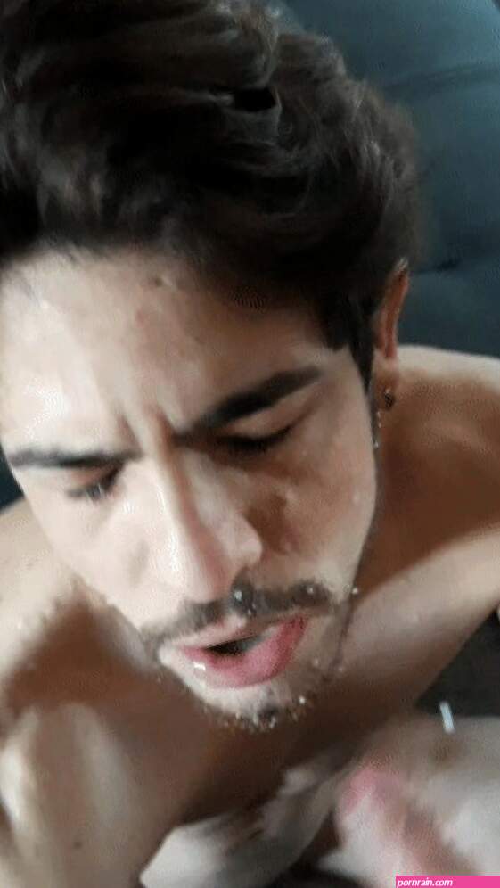 I love giving a massive facial cumshot Age 28 from okichloeo nude facial cumshot video leaked Post