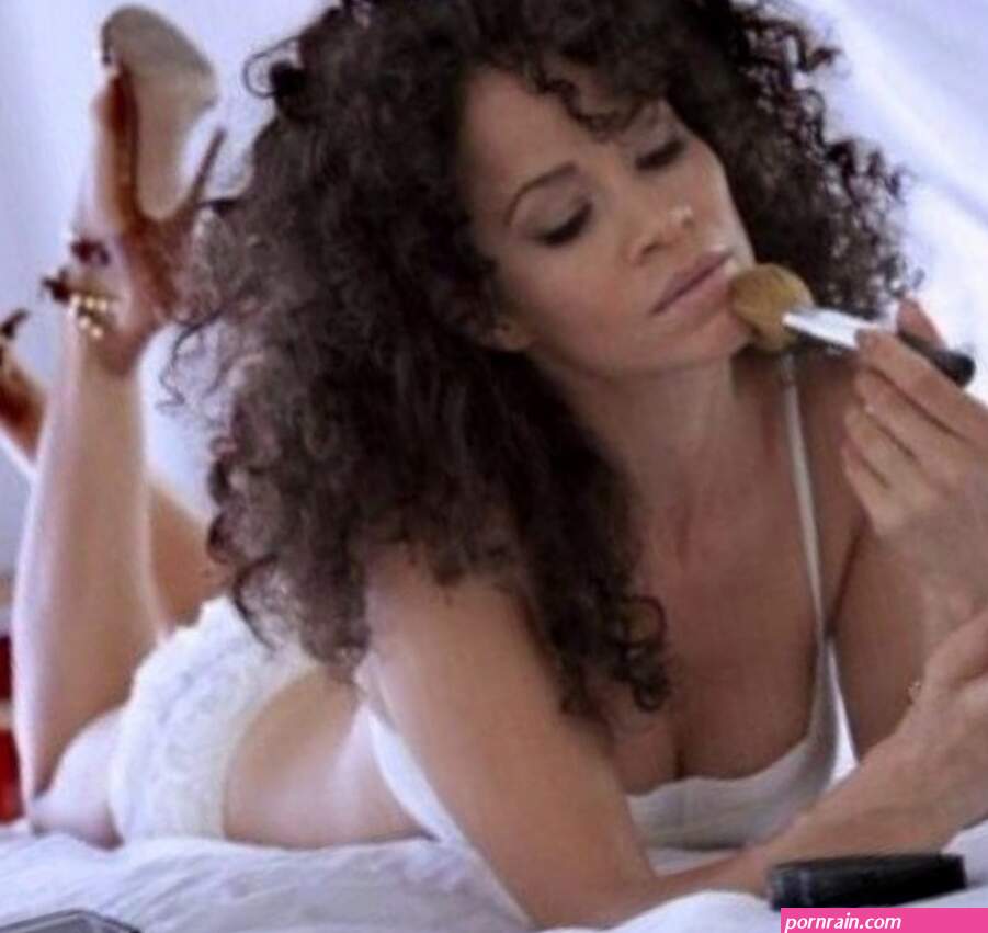 Picture of Sherri Saum