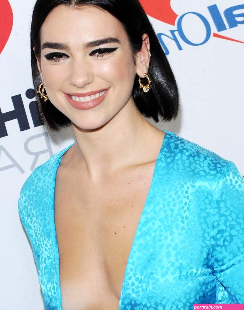 Dua Lipa Braless