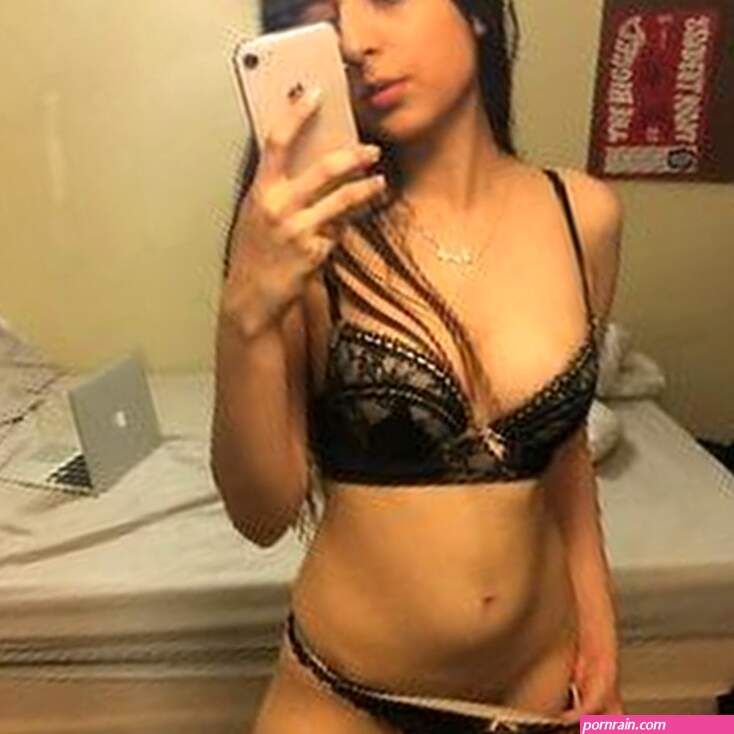 Hot female tiktokers