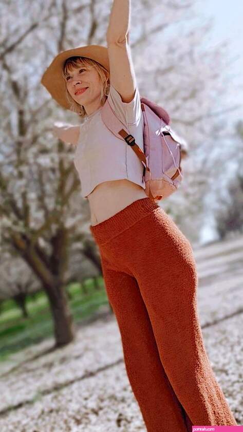 Blondie BlondieBlooms