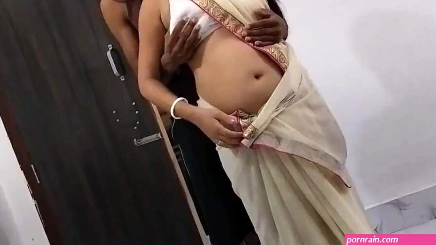 White saree Sexy Real xx Wife Blowjob and fuck Official Video By Villagesex91