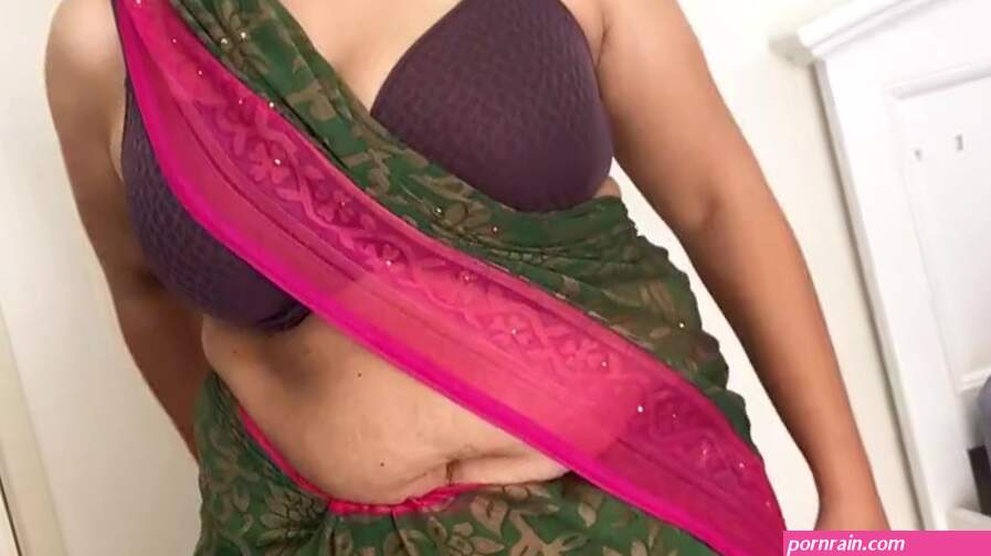 Sexy Indian Stripping Off Saree to Panty