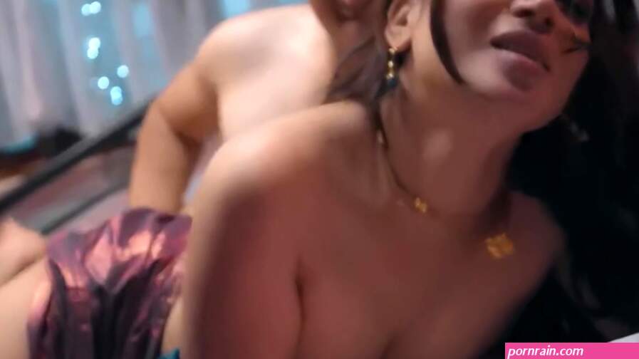 Saree Ki Dukaan Hot Naughty Girls New Video