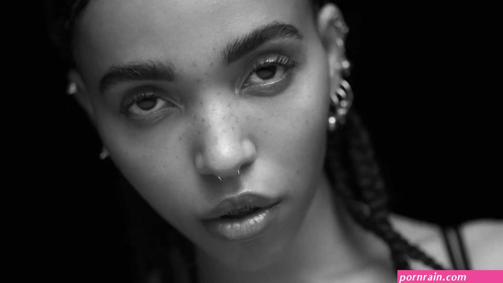 FKA Twigs fkatwigs 0001