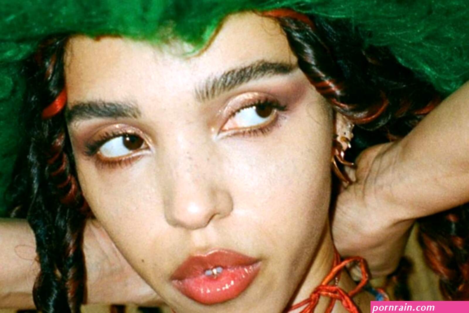 FKA Twigs has handed over her Instagram to sex workers