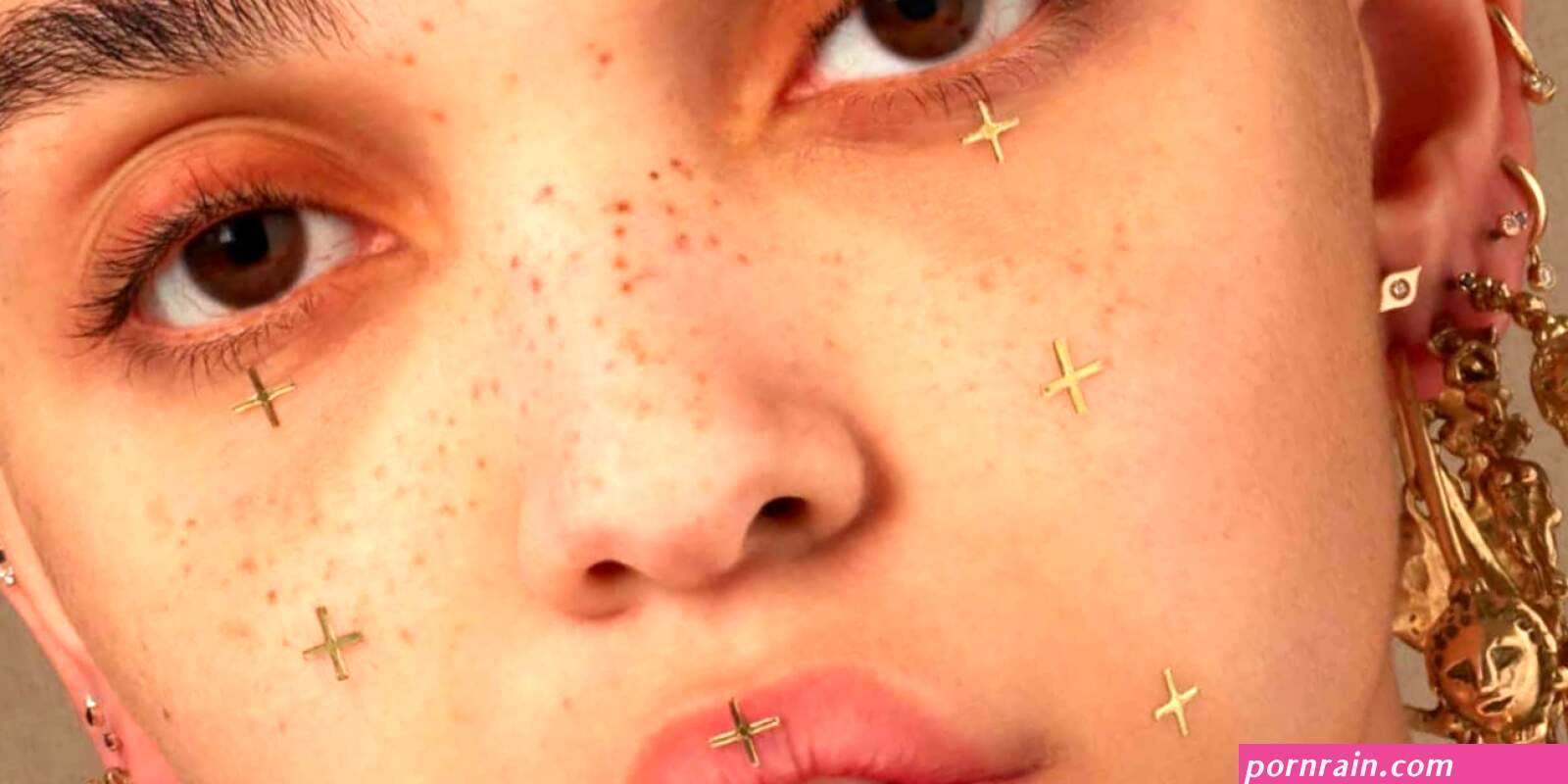 FKA Twigs Drops First Song In 3 Years: Cellophane