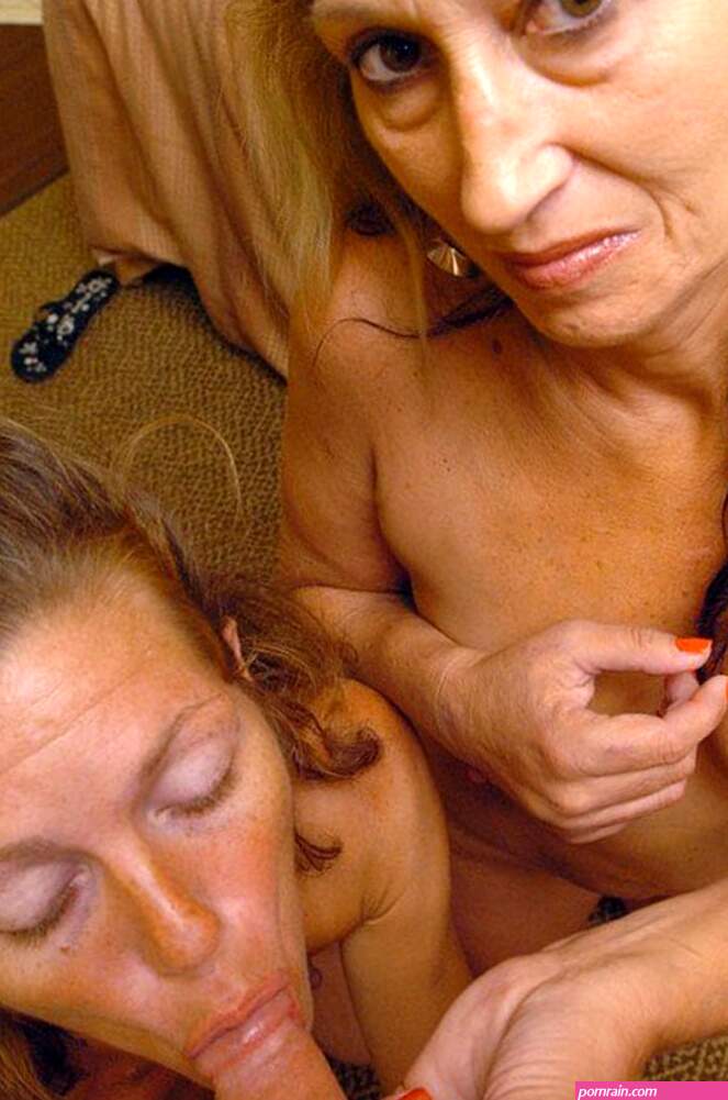 Daugther and mother porn