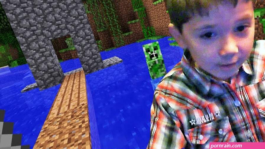 6 Year Old Jacob Playing Minecraft Realtime YouTube Live View Counter