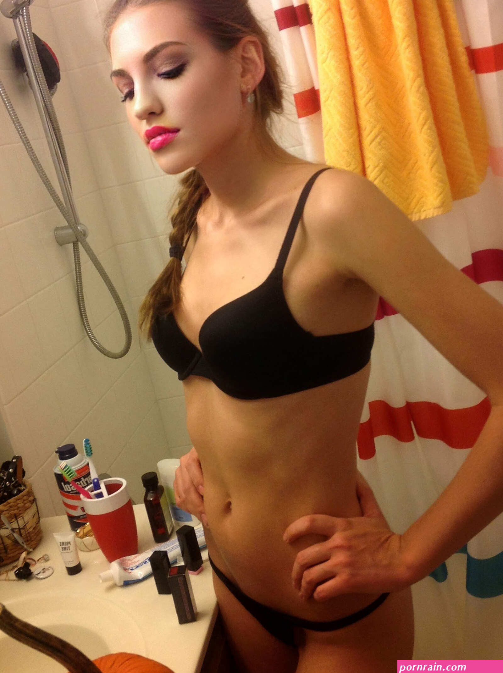 Natalie Lust 30