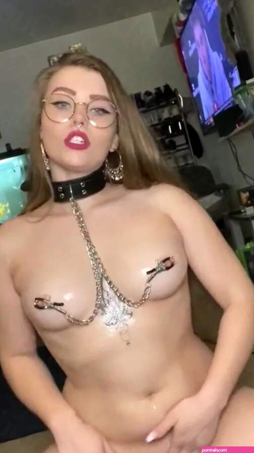 Queen egirl27 onlyfans
