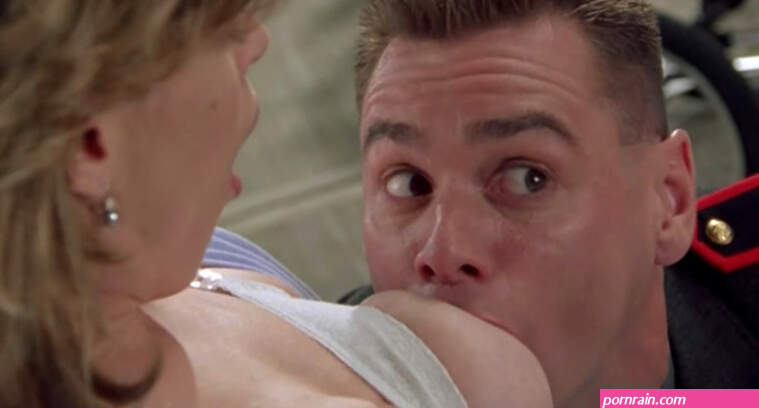 Man Sucking Girlfriends Tits In Public Claims He Was Breastfeeding