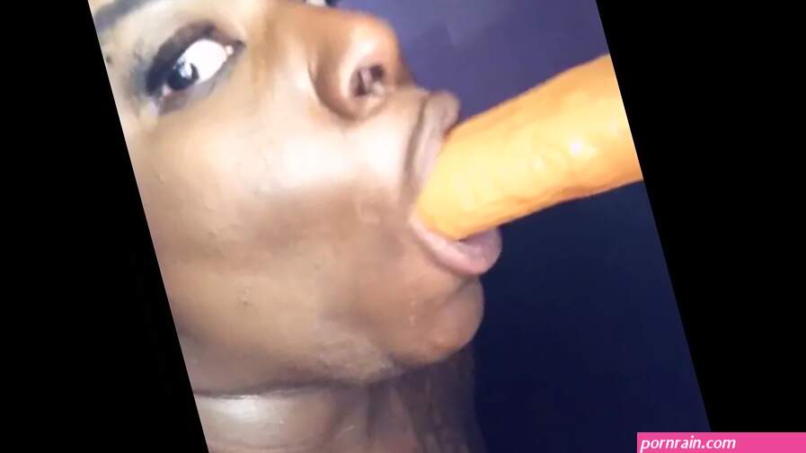 Black deepthroat