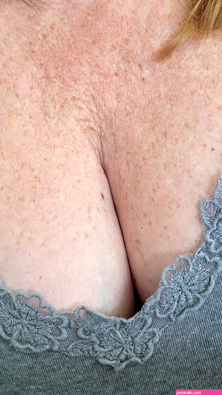 Mistress Dani MyDaniLuv X
